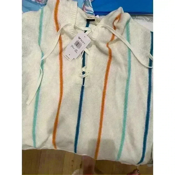 NWT ROXY Bay Of Rainbows Hoodie for Women Sz M - Picture 6 of 6